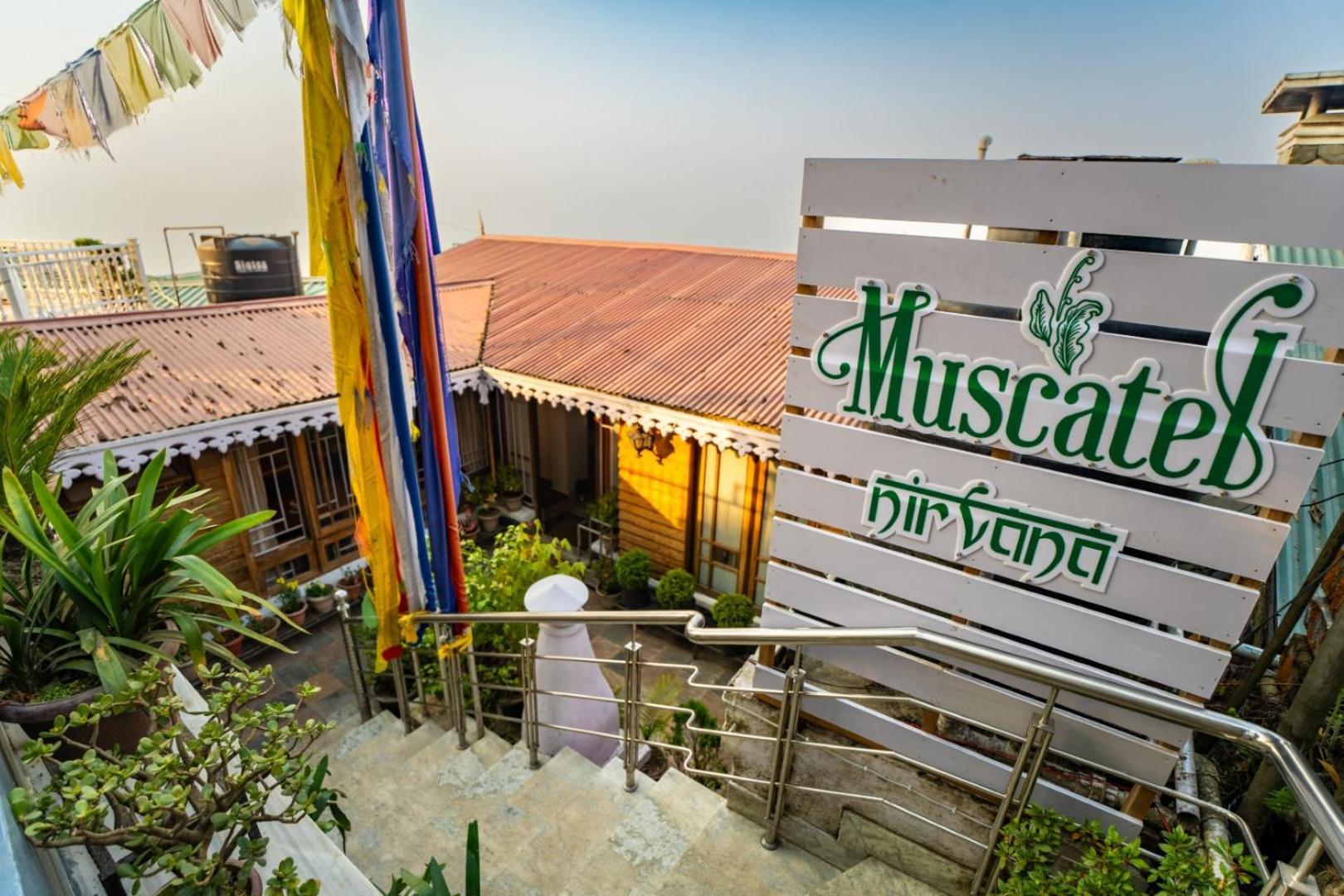 Muscatel Nirvana - At The Mall Road Darjeeling  Exteriör bild
